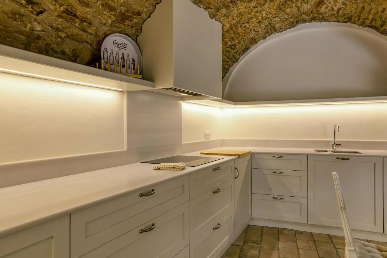 Apartamento En El Centro Begur Apartment